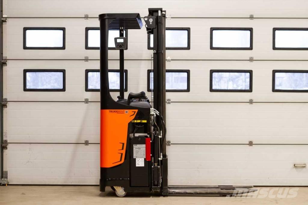 Rocla SST 12 AC 行走式堆垛机