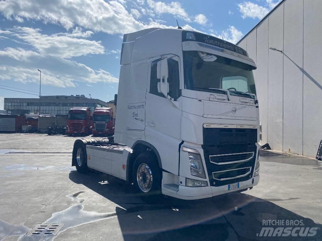 Volvo FH 540 牵引车
