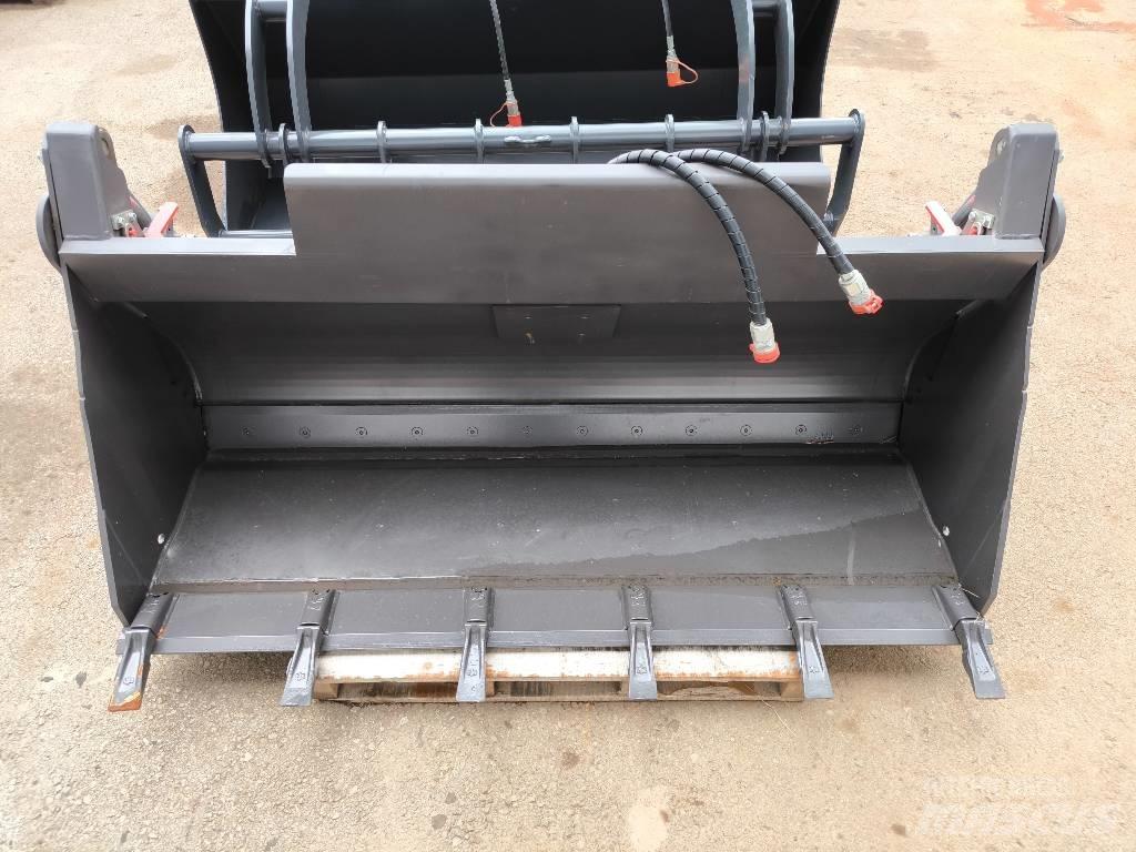 Mecalac 0.65m3 4in1 挖斗