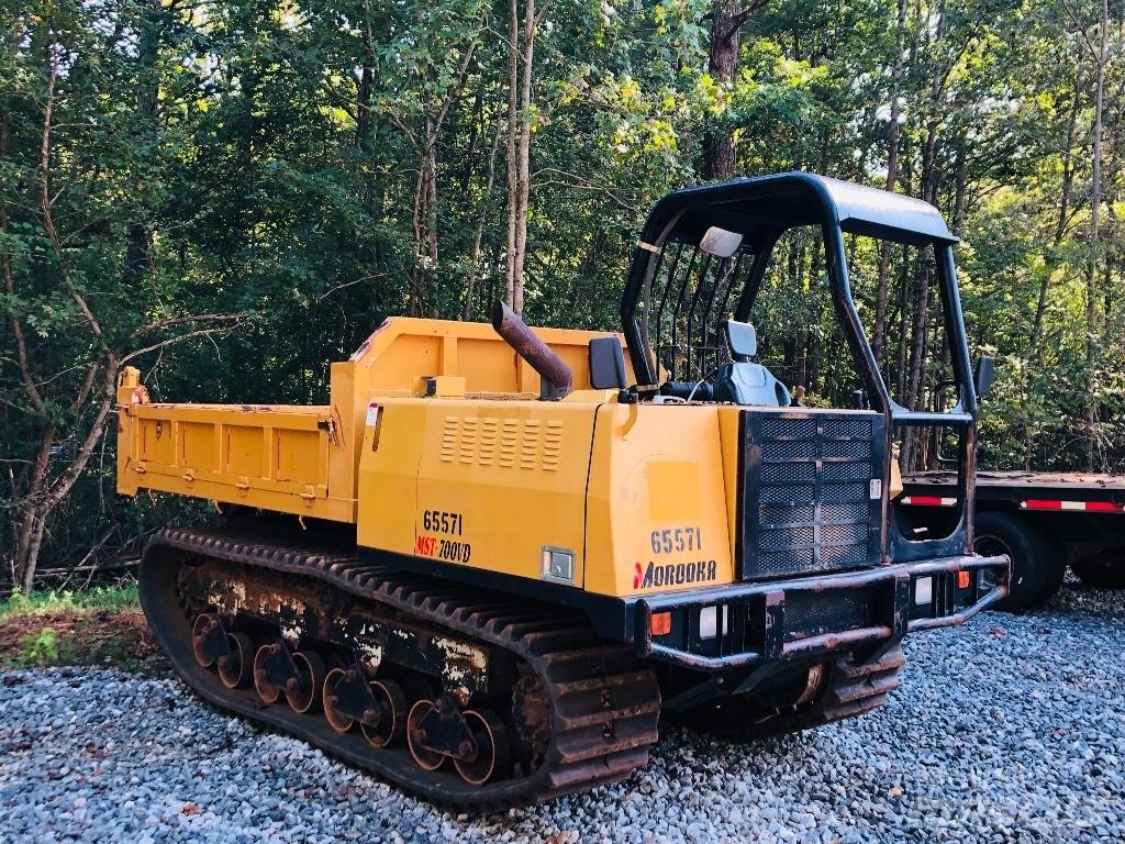 Morooka MST 700 履带式自卸车