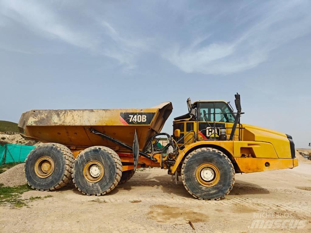 CAT 740B 铰接式自卸车