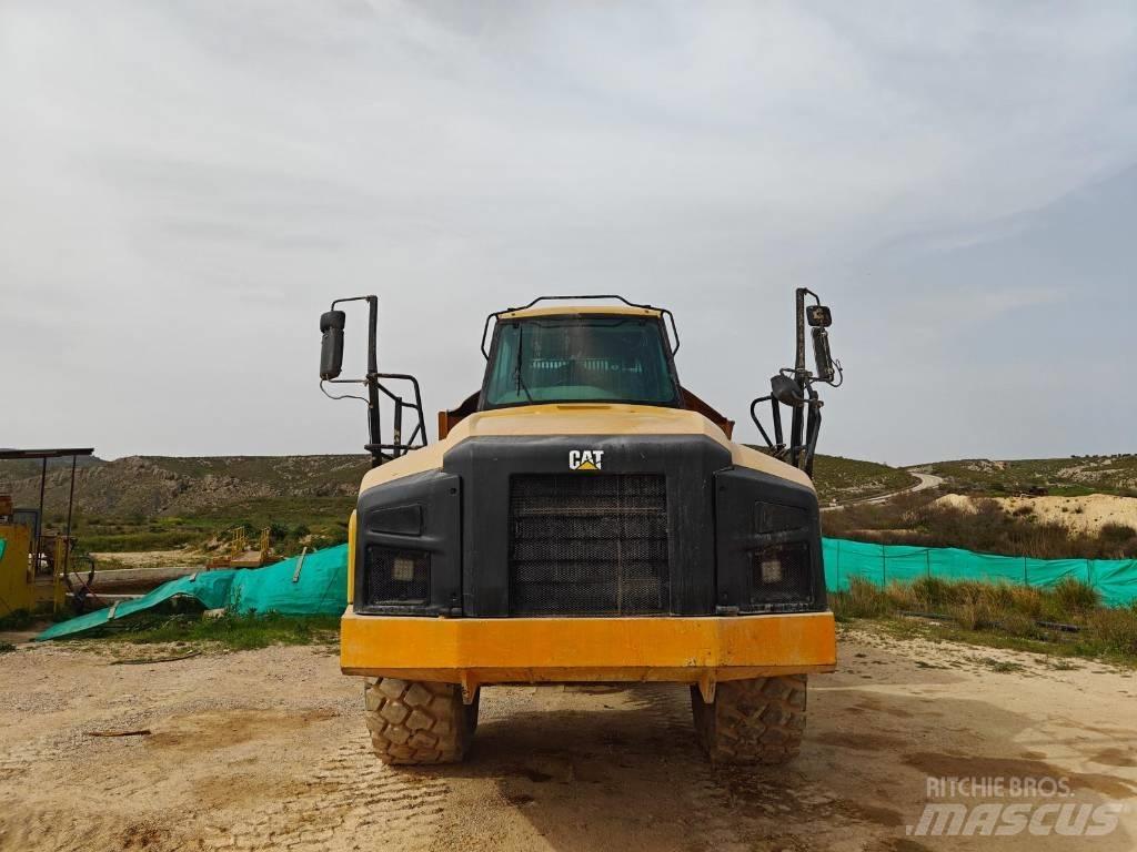 CAT 740B 铰接式自卸车