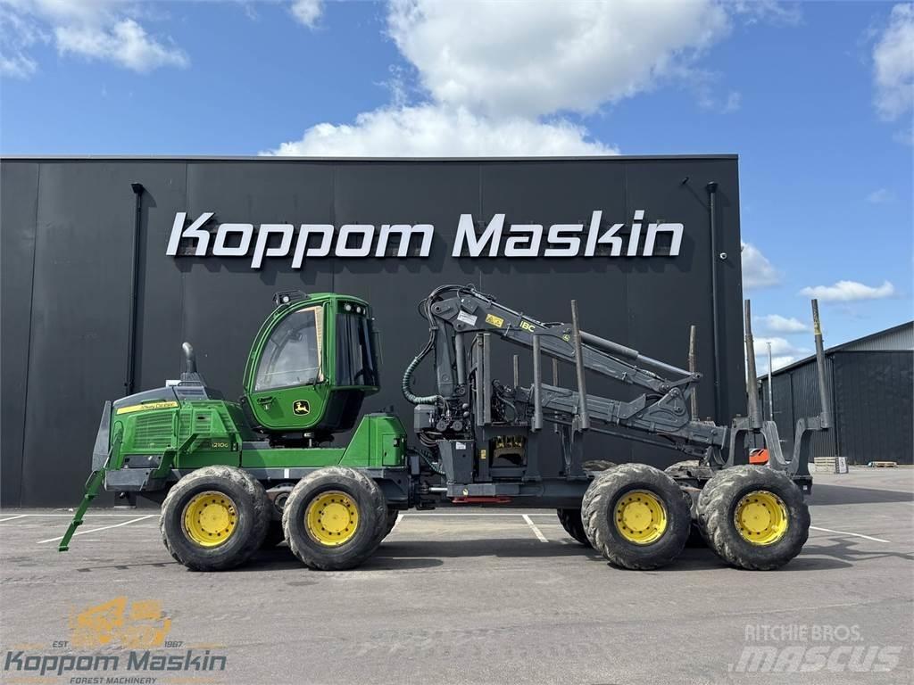 John Deere 1210G 集运机