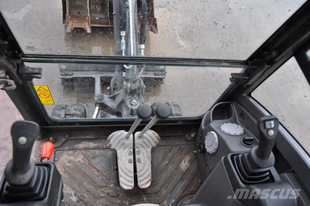 Volvo EC 18 E 小型挖掘机