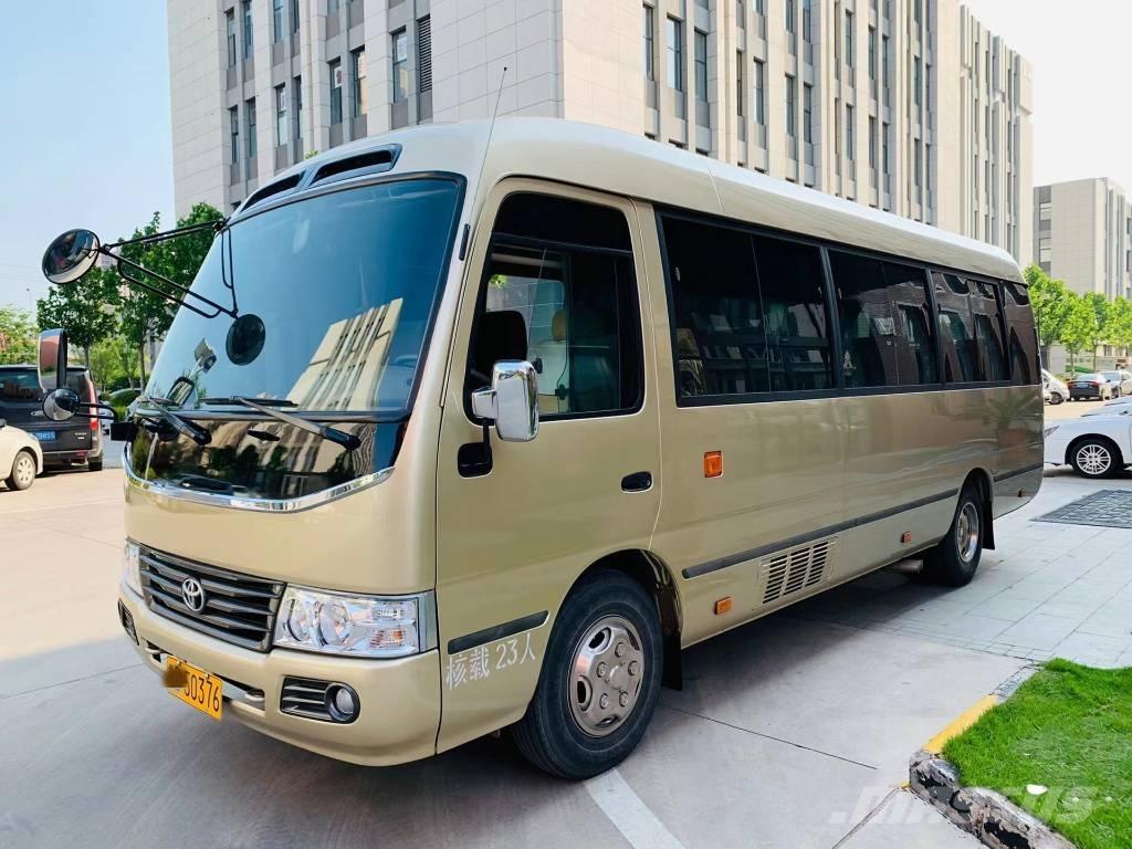 Toyota Coaster Bus 迷你巴士