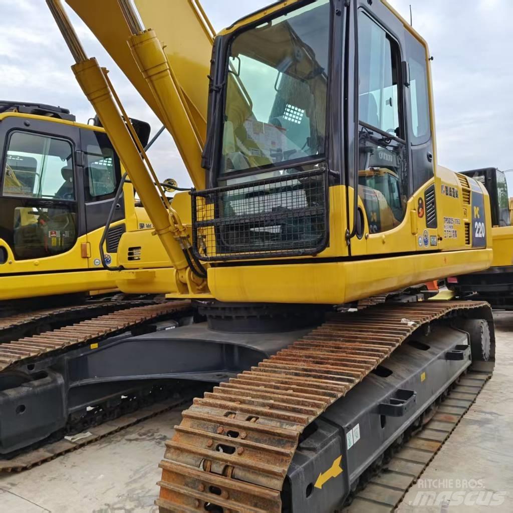Komatsu PC 200-8 履带挖掘机