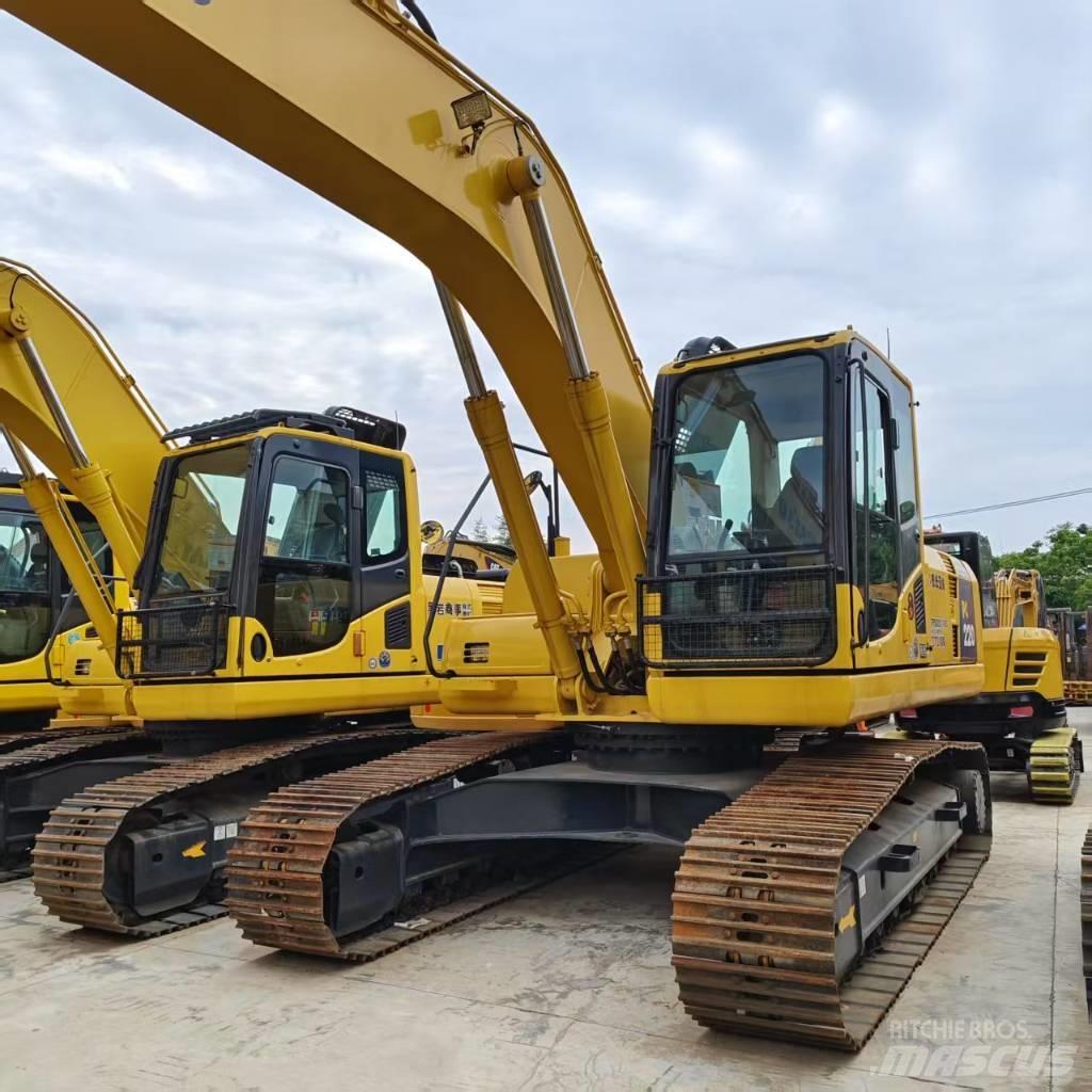 Komatsu PC 200-8 履带挖掘机