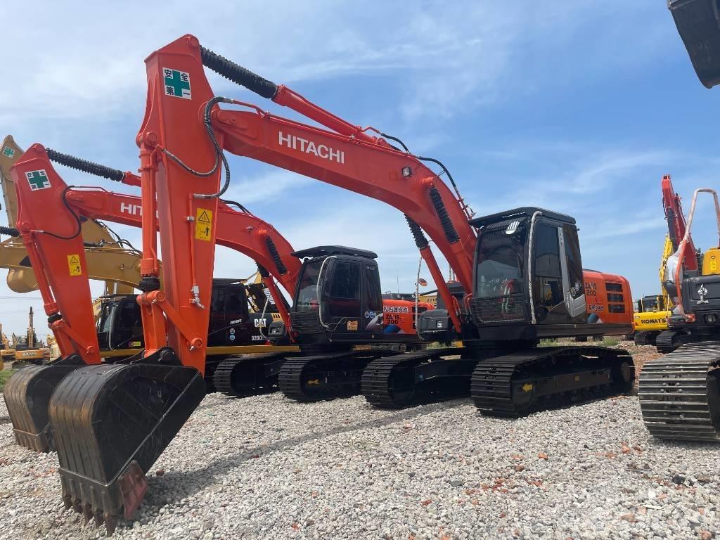 Hitachi ZX 200 履带挖掘机