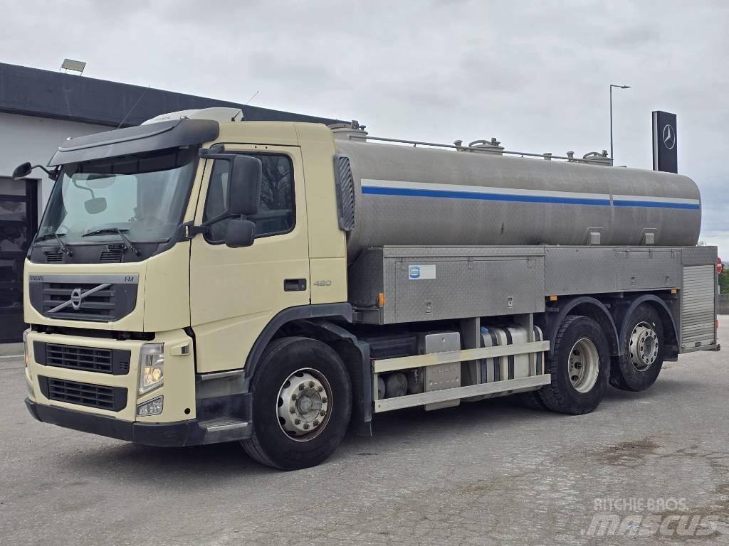 Volvo FM 420 油罐车
