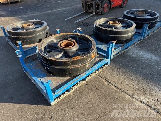 CAT 6020 NEW IDLER 履带、链条和底盘