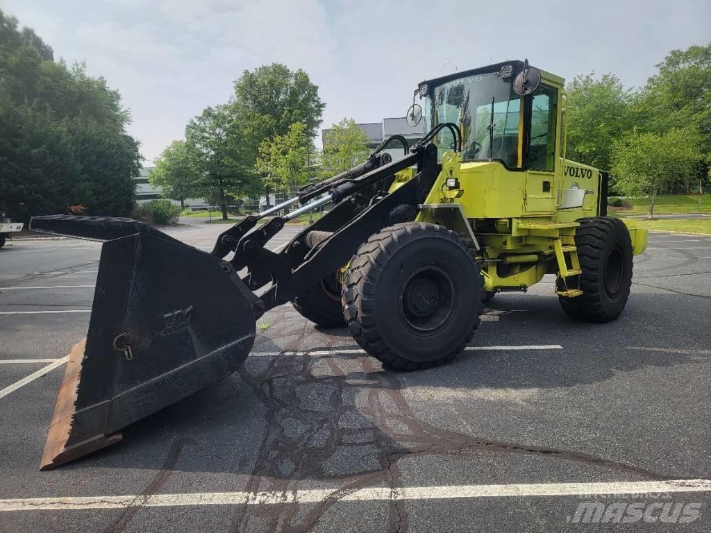 Volvo MICHIGAN L90B 轮式装载机