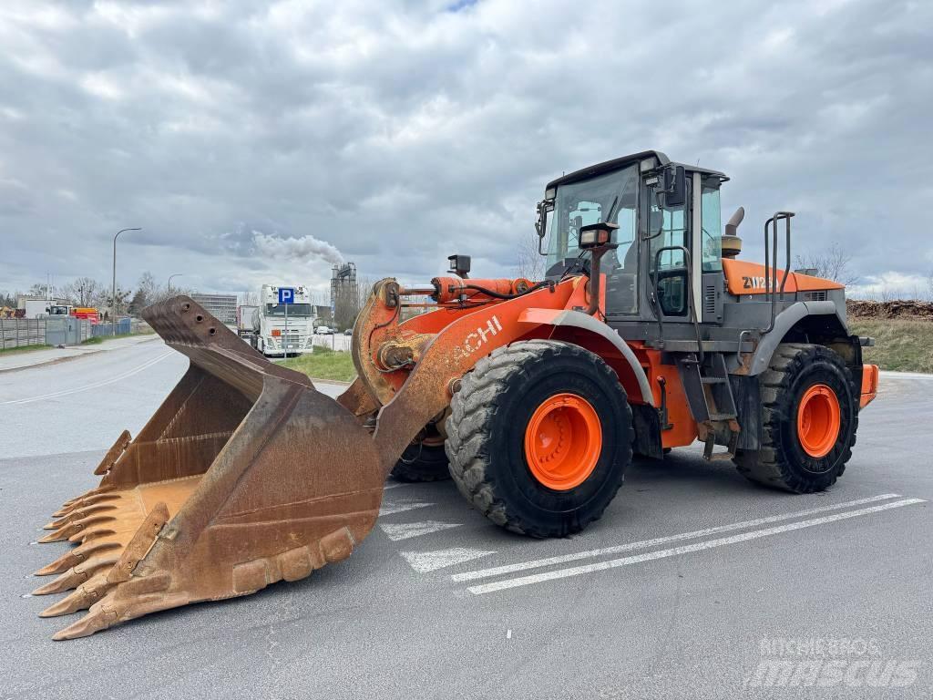 Hitachi ZW 250 轮式装载机