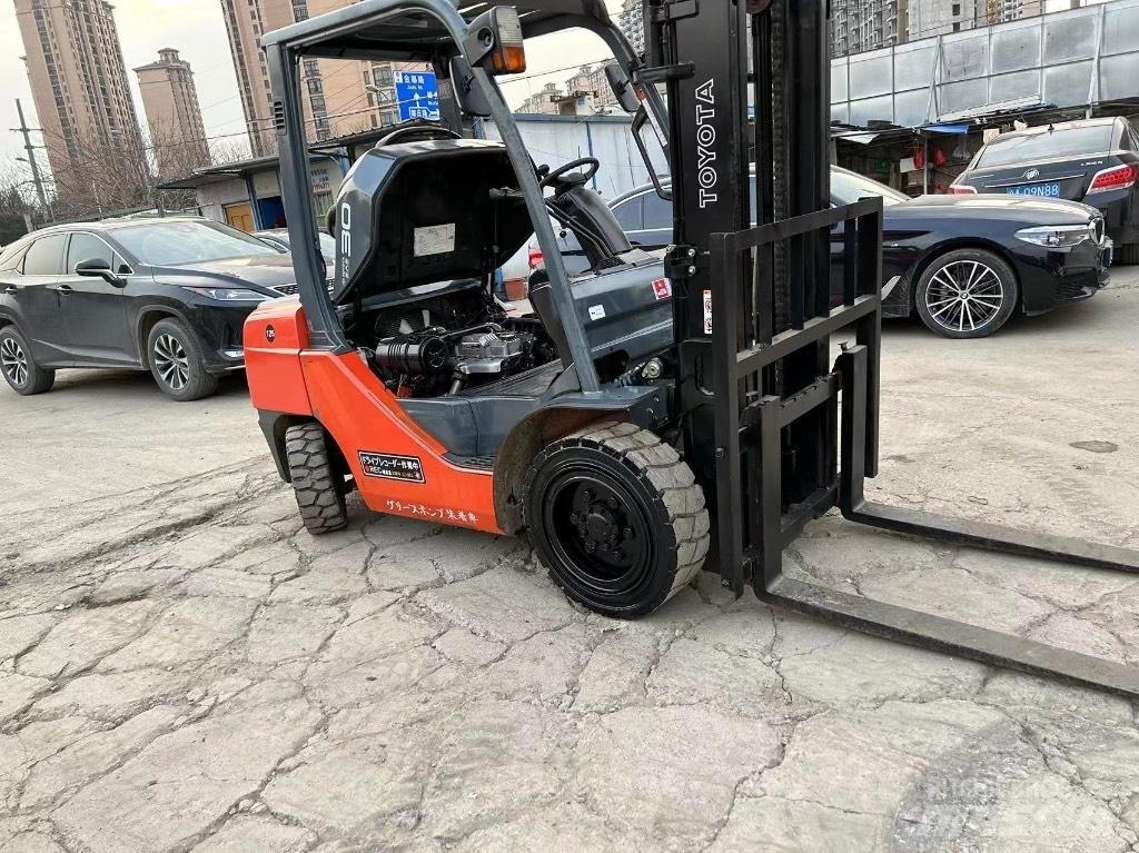 Toyota Toyota8F FD30 柴油叉车