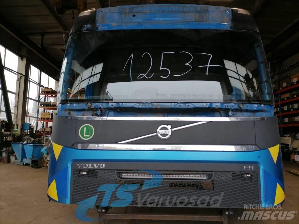 Volvo FH 4 驾驶室与内部