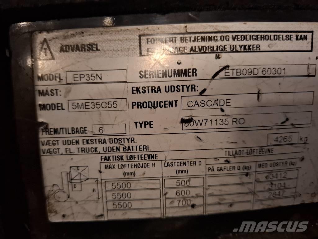 CAT EP35N 电动叉车