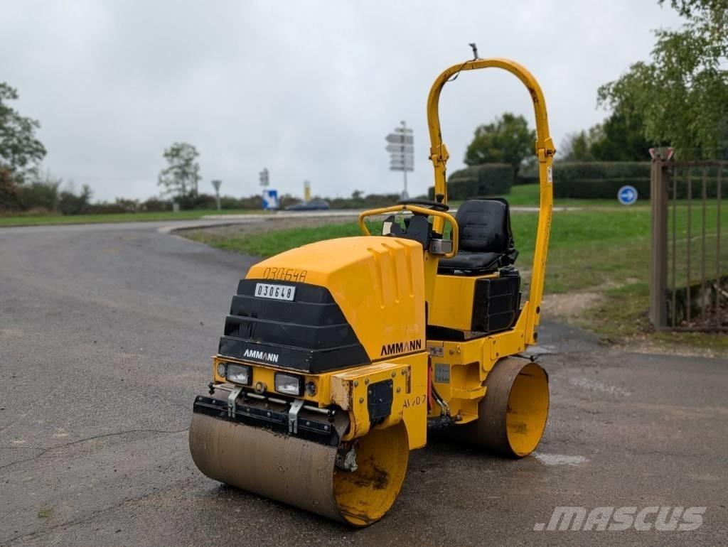 Ammann AV 20-2 双轮压路机