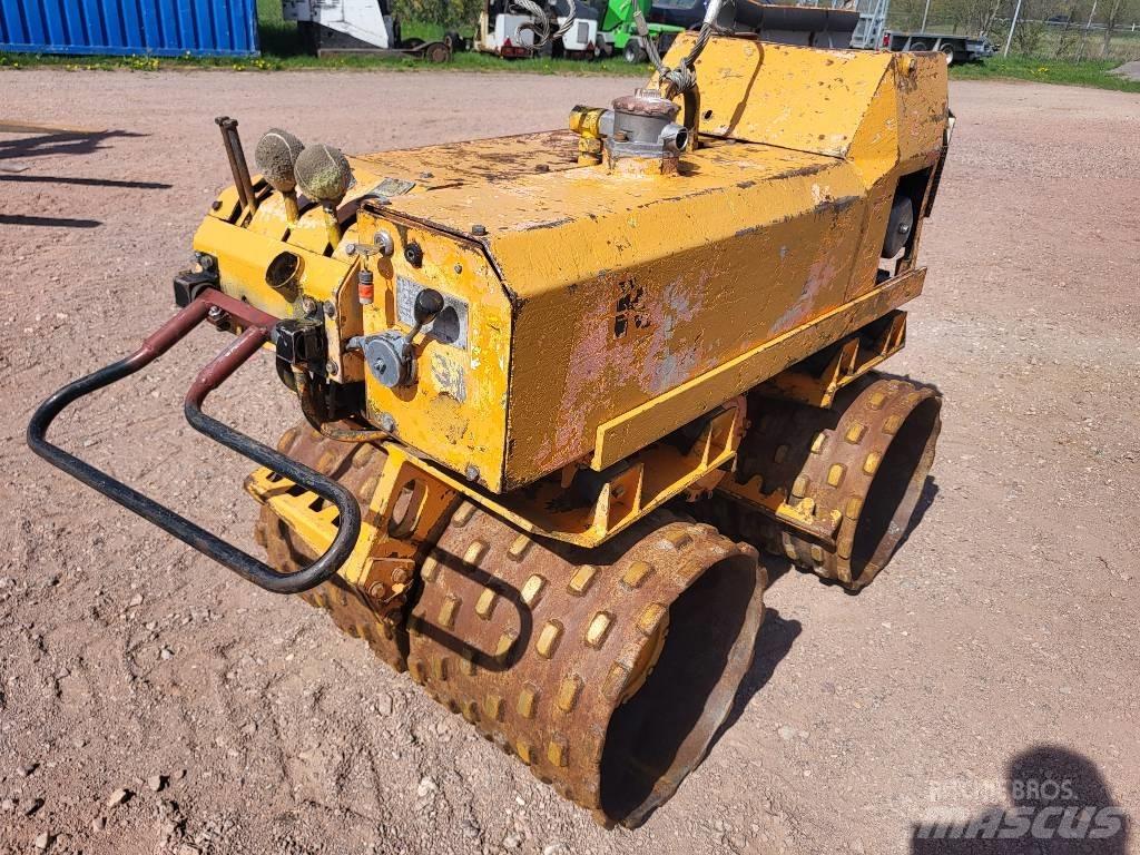 Rammax RW1403E 双轮压路机
