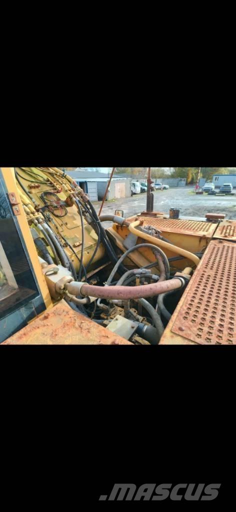 CAT 345 B L 履带挖掘机