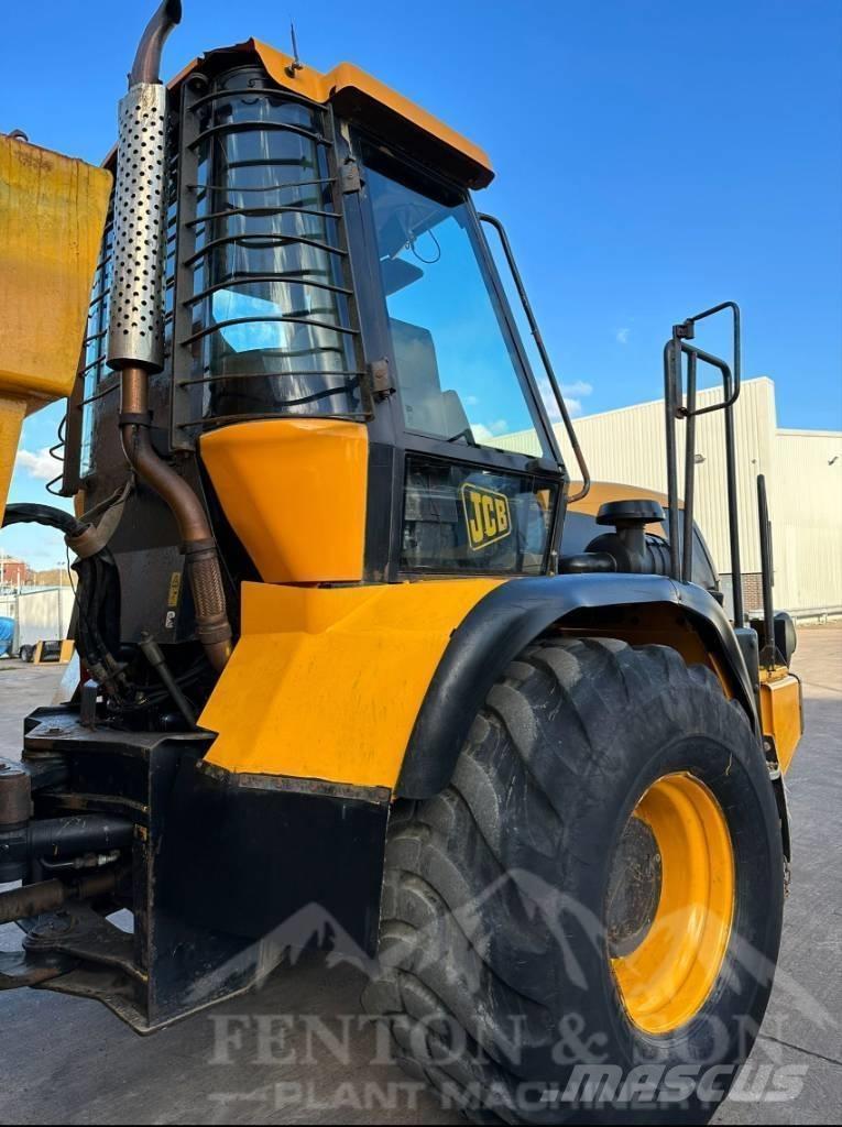 JCB 714 铰接式自卸车
