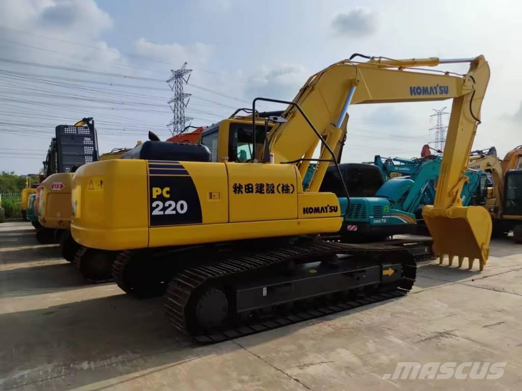 Komatsu PC 220 履带挖掘机