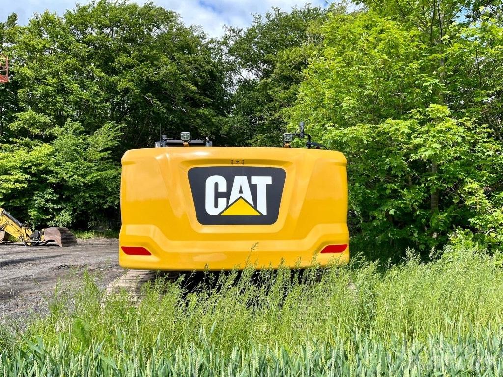 CAT 323 Nextgen 履带挖掘机