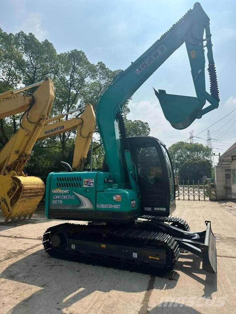 Kobelco SK 75 小型挖掘机