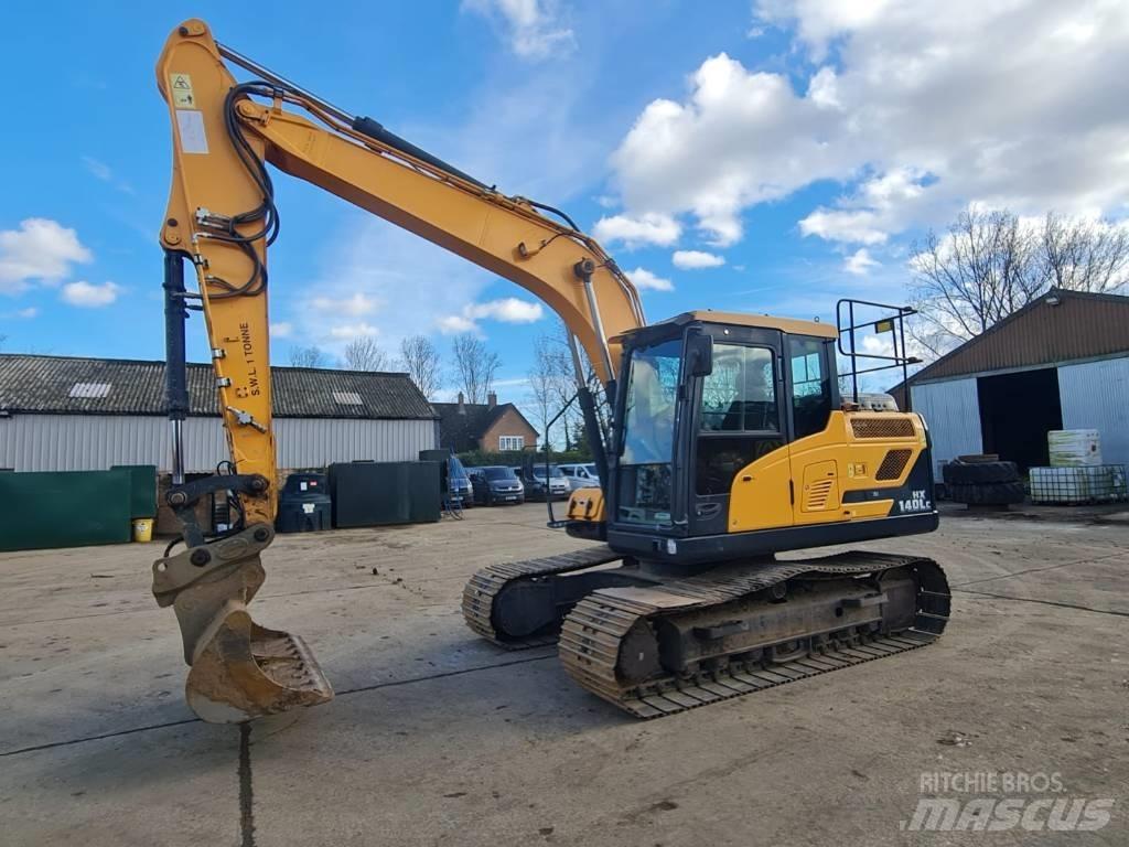 Hyundai HX 140LC 履带挖掘机