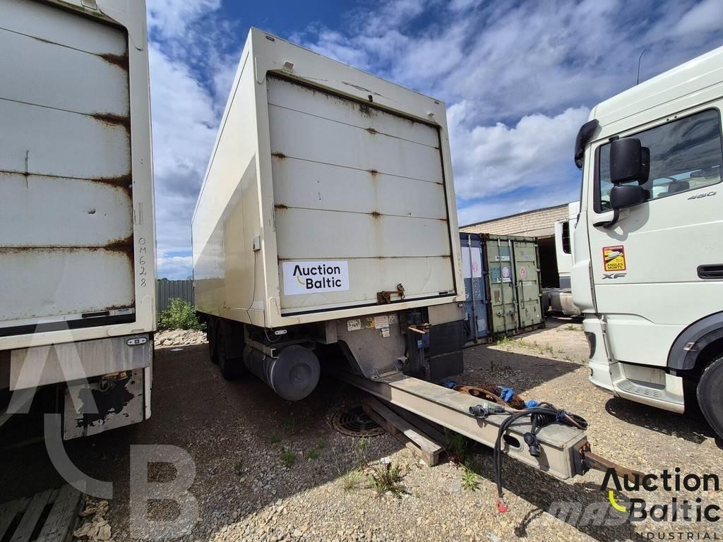 Rohr RZK 18 IV 侧帘半挂车
