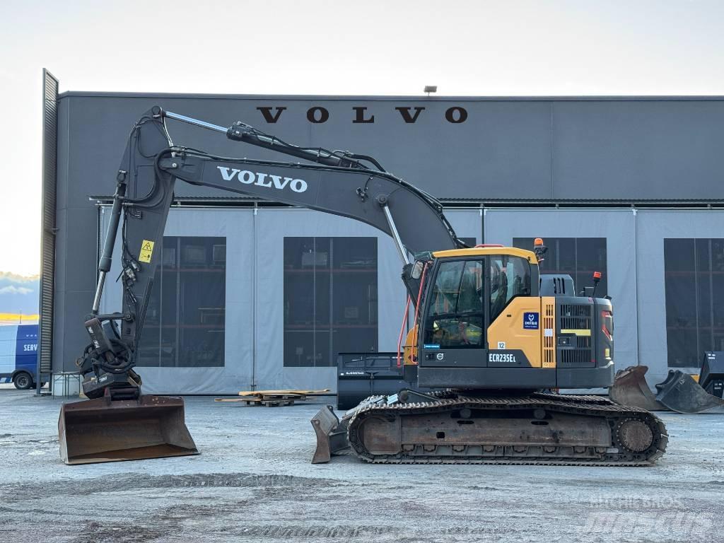 Volvo ECR 235 EL 履带挖掘机