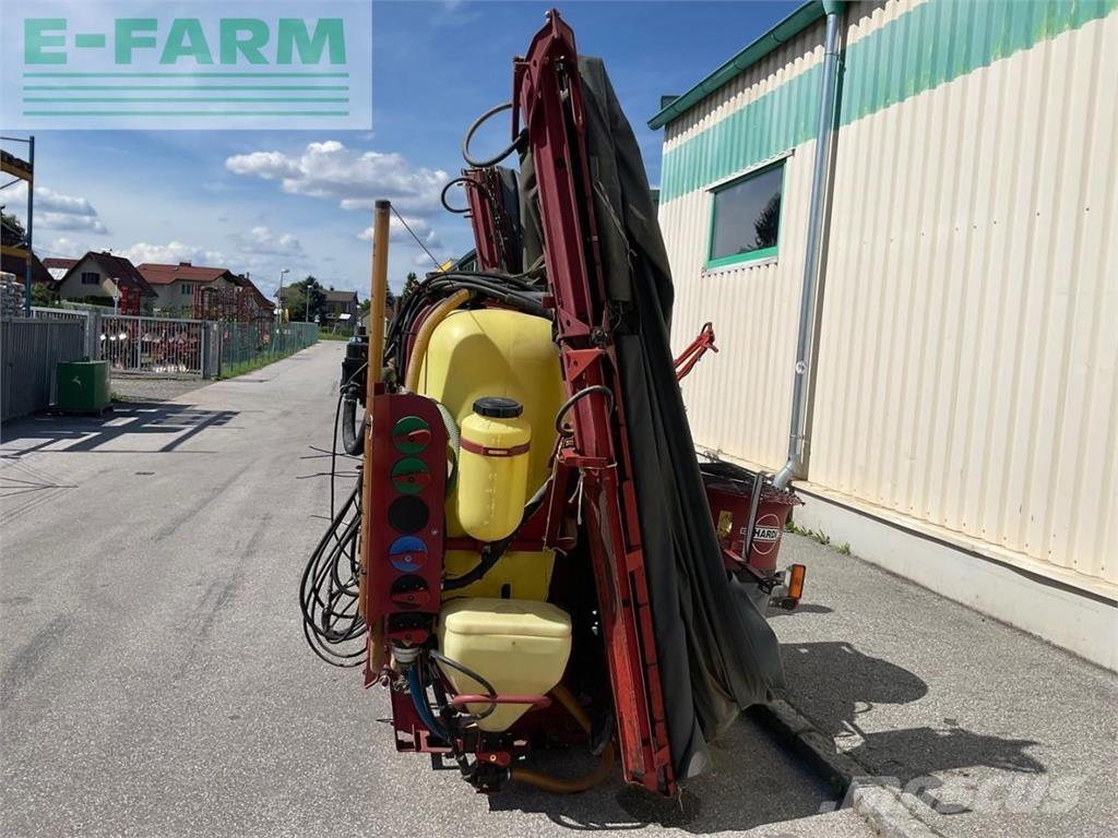 Hardi Master 牵引式喷雾机