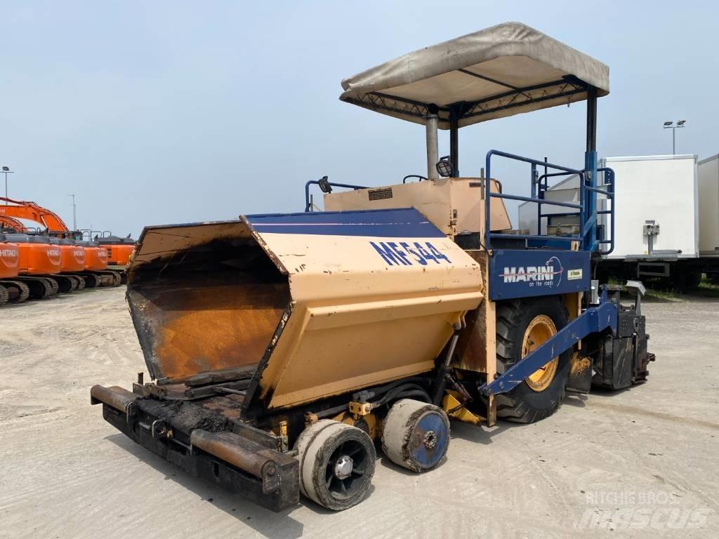 Marini MF544 WD 沥青摊铺机