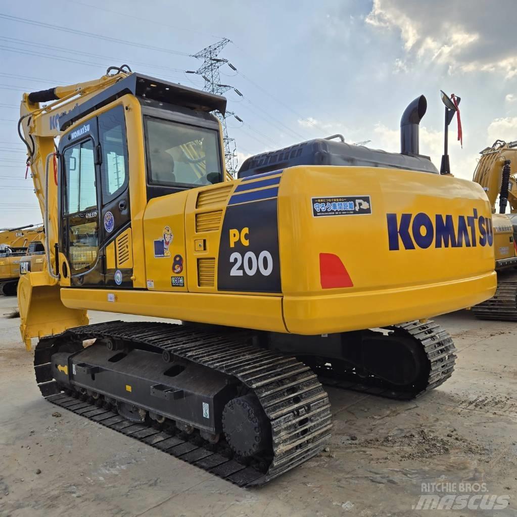 Komatsu PC 200-8 履带挖掘机