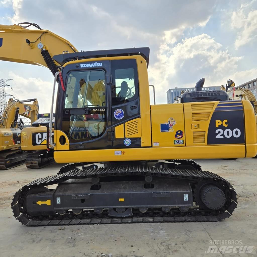 Komatsu PC 200-8 履带挖掘机