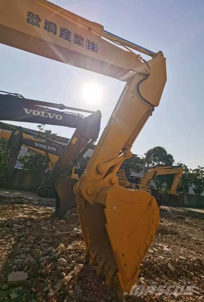 Komatsu PC 450-7 履带挖掘机