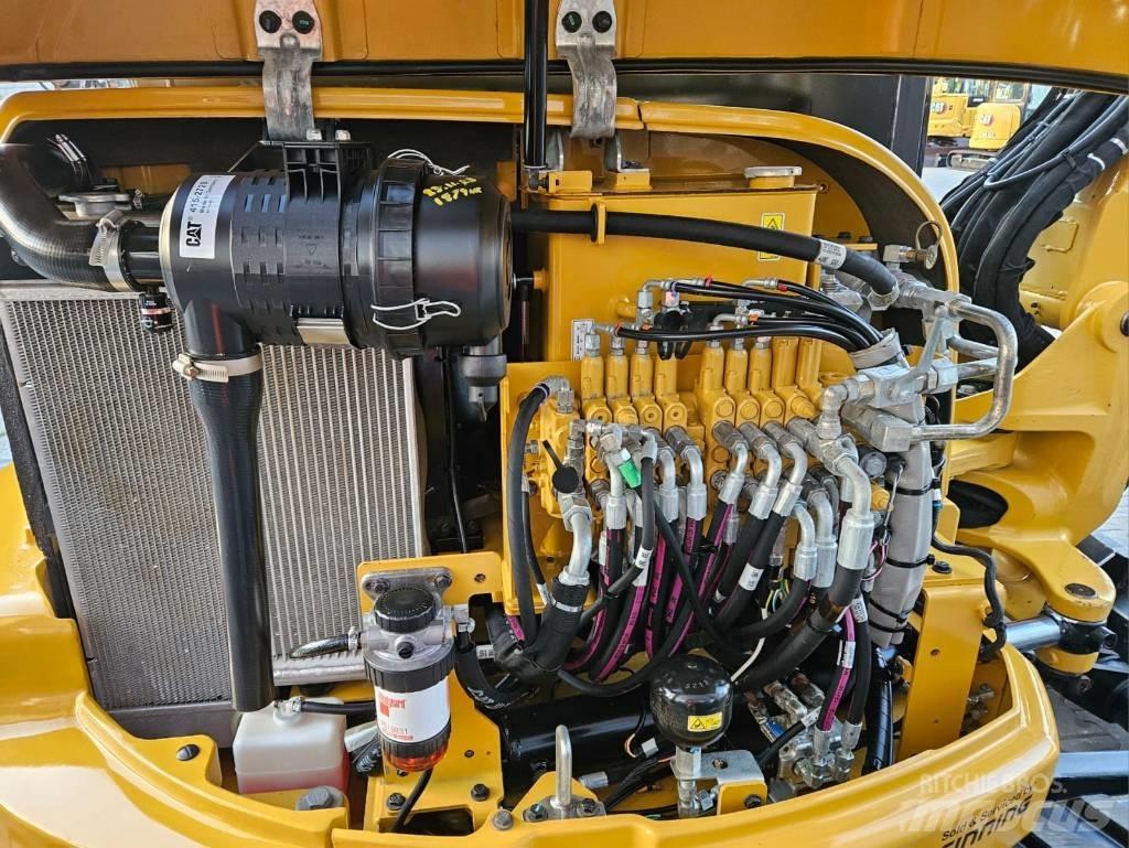 CAT 305 E 小型挖掘机