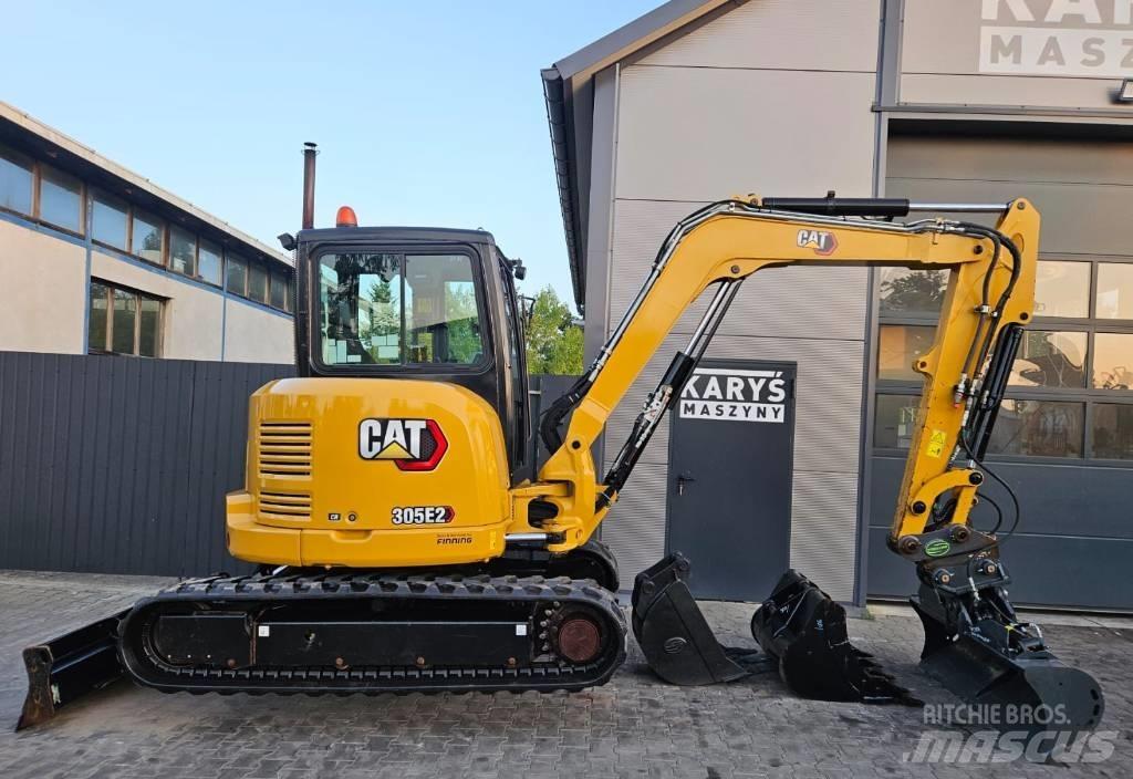 CAT 305 E 小型挖掘机