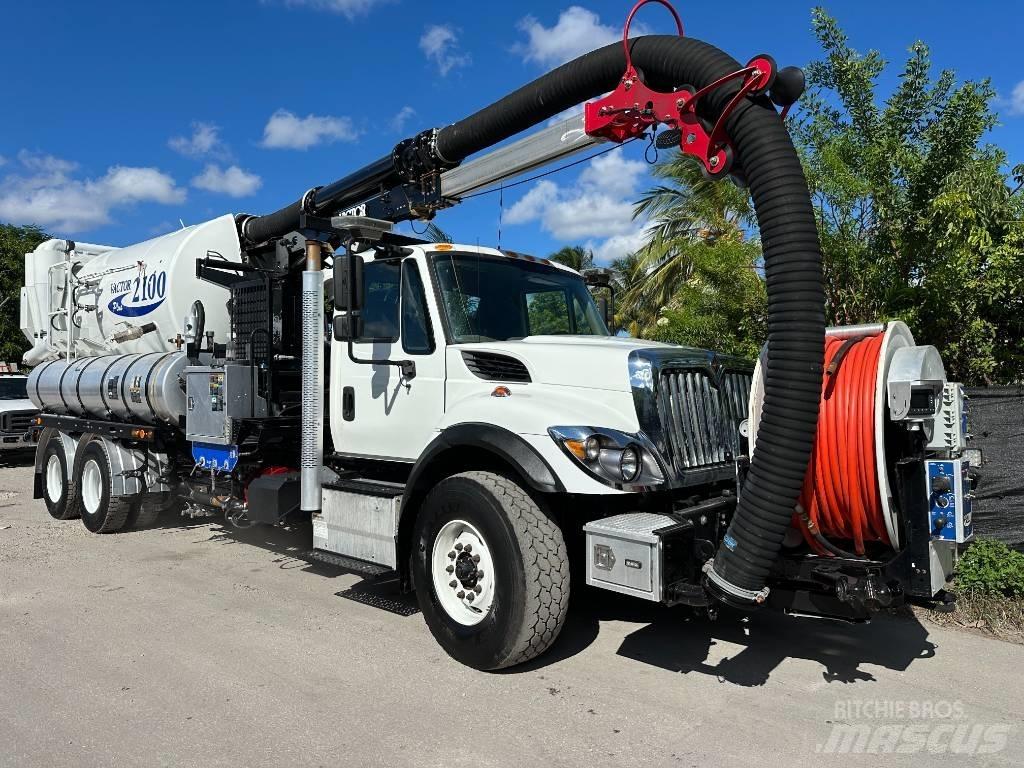 International 7500 组合/真空油槽车