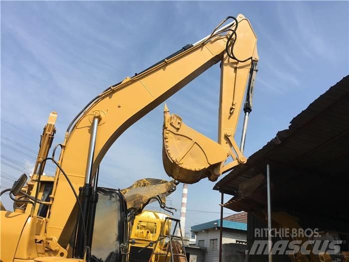 CAT 320 D 履带挖掘机