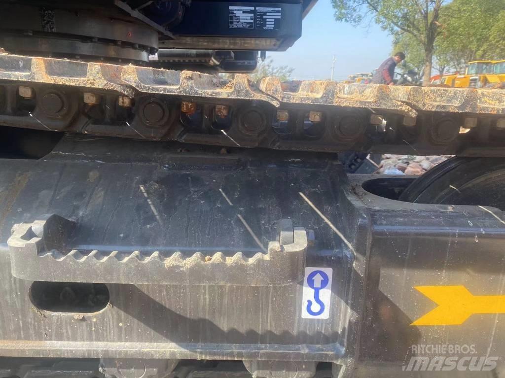 Volvo EC140DL 履带挖掘机
