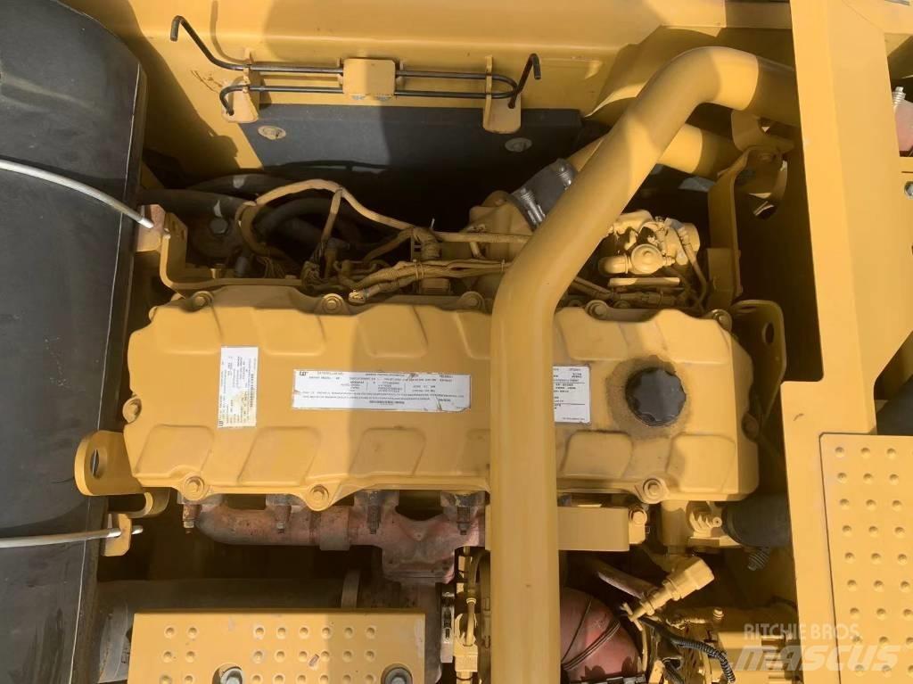CAT 336 D L 长臂挖掘机