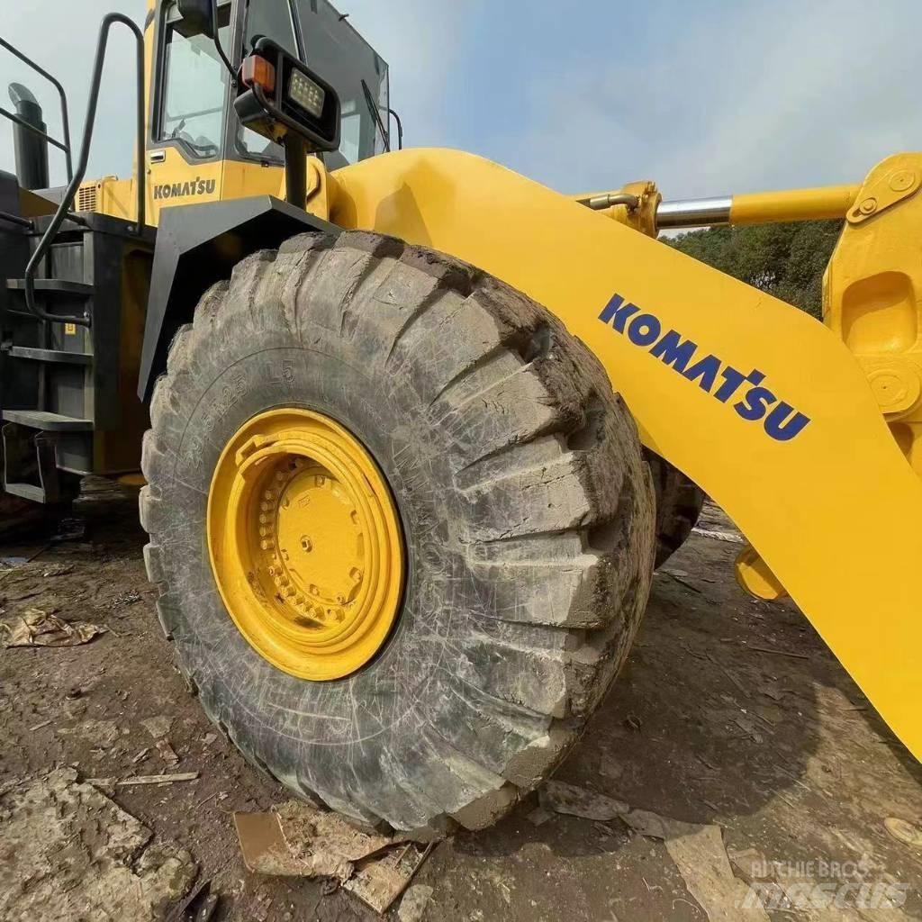 Komatsu WA 500 轮式装载机