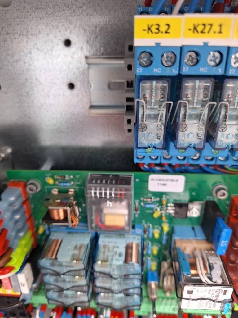 Böcker AHK 30 KS 其他起重机