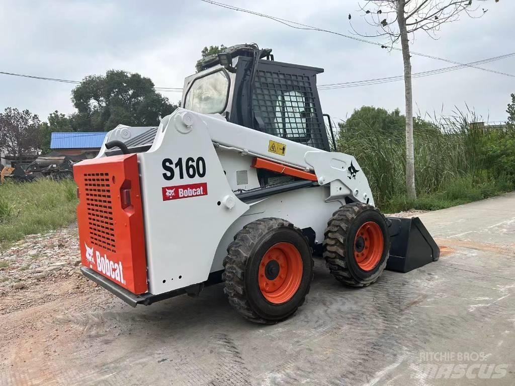Bobcat S 160 滑移装载机