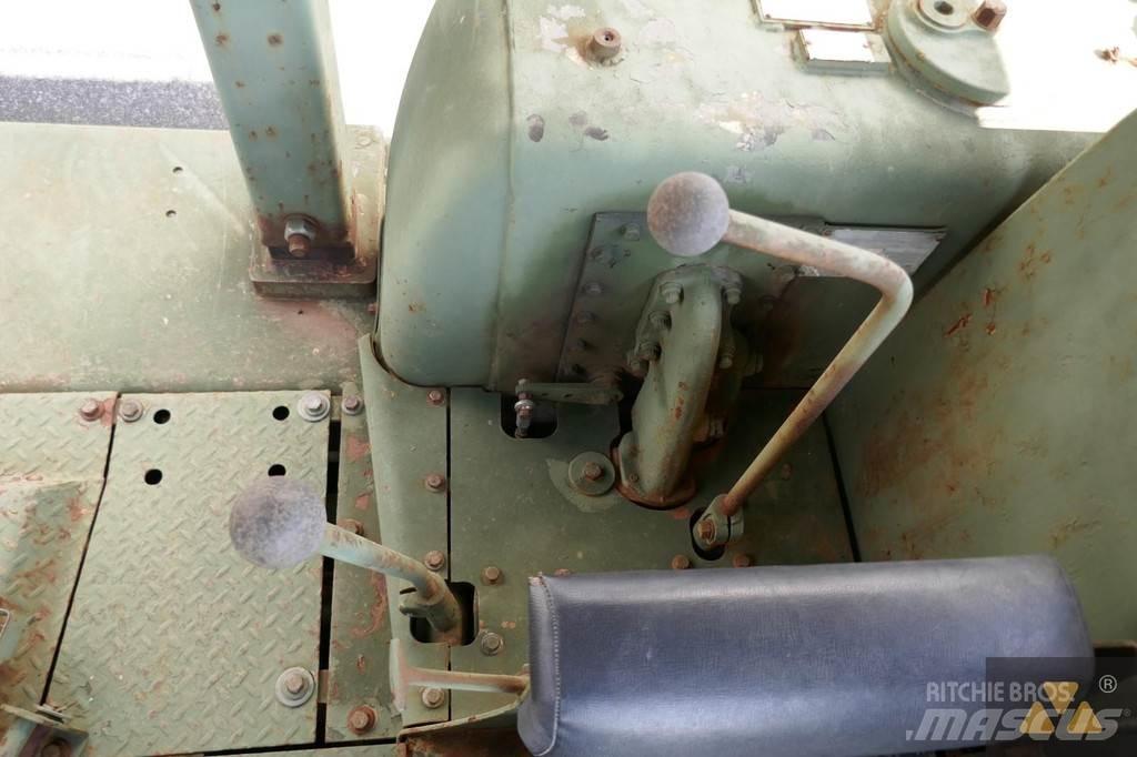 CAT D7F Ex-army 履带式推土机