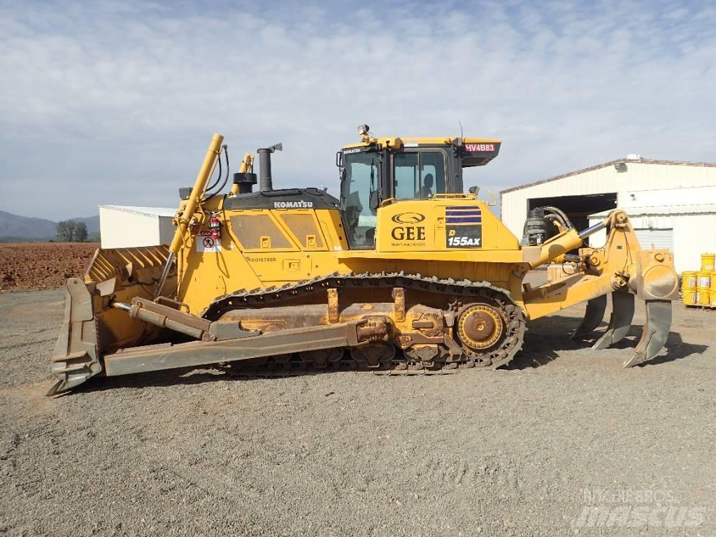 Komatsu D155AX-8 履带式推土机