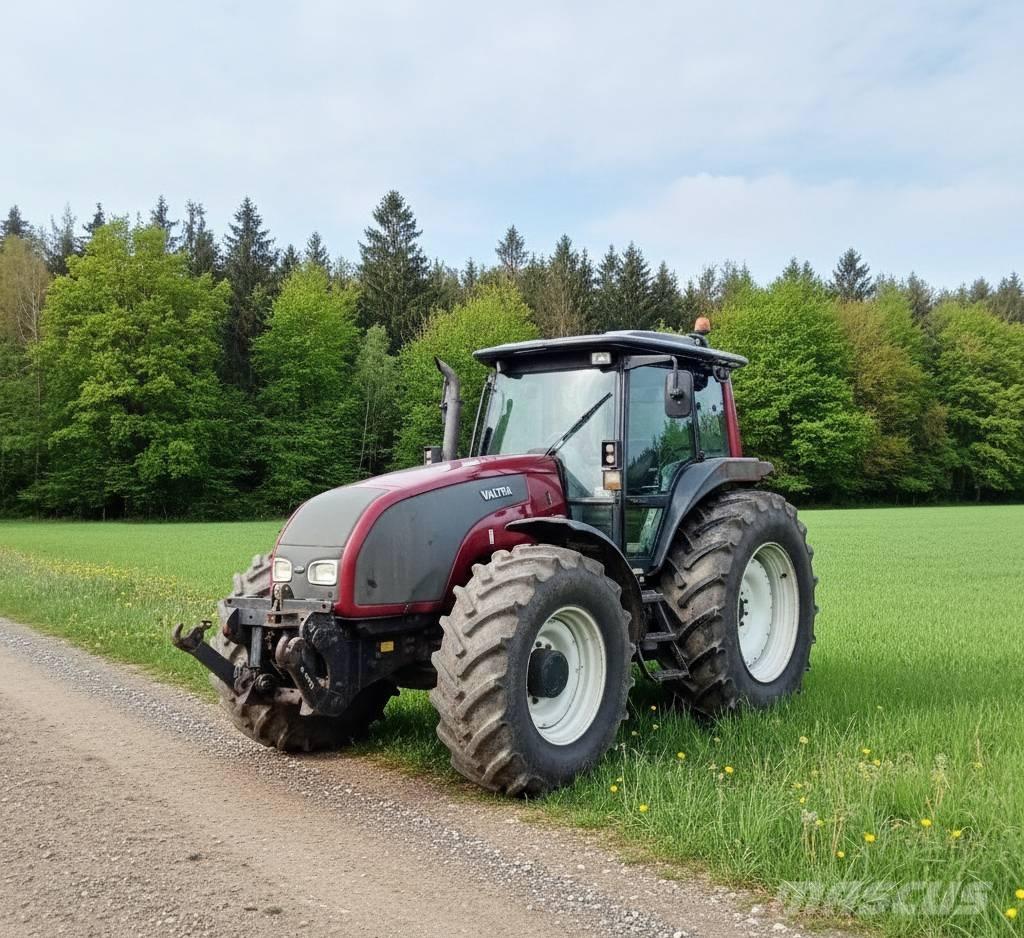 Valtra T 170 拖拉机/农用车