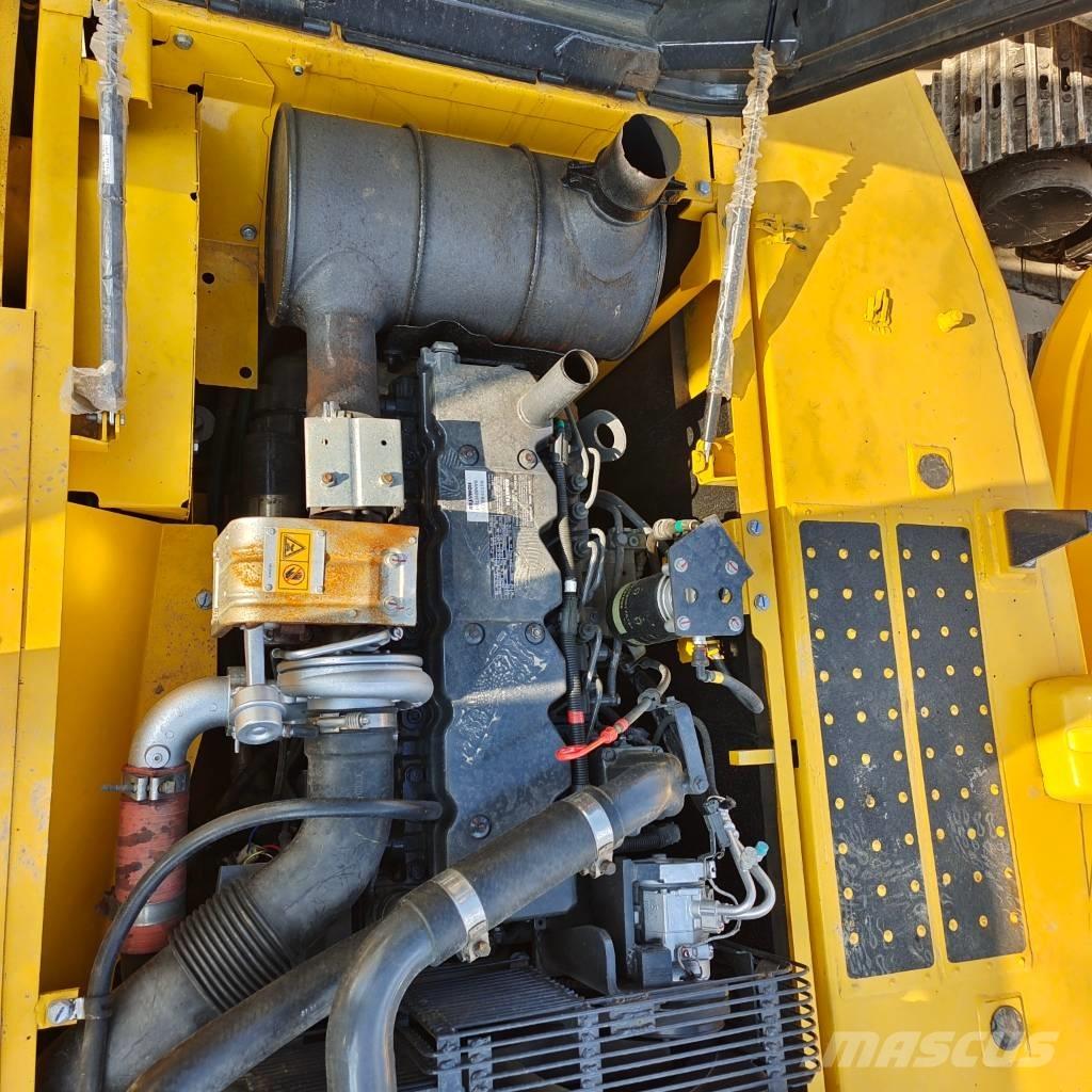 Komatsu PC 220 履带挖掘机