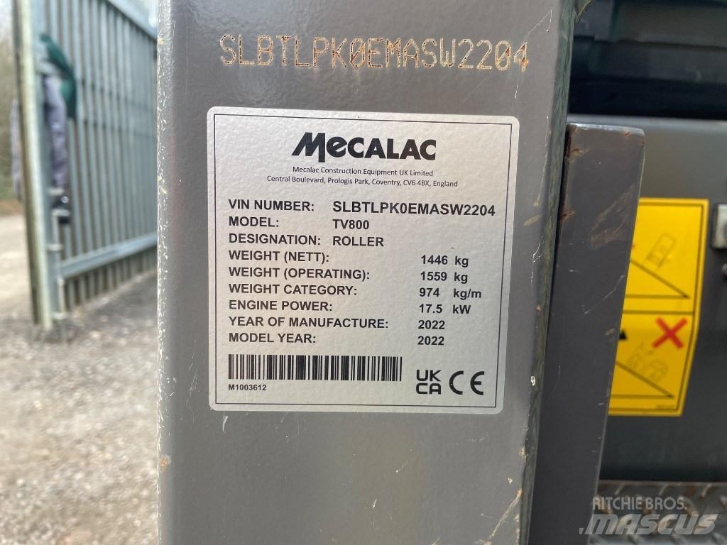 Mecalac TV 800 双轮压路机