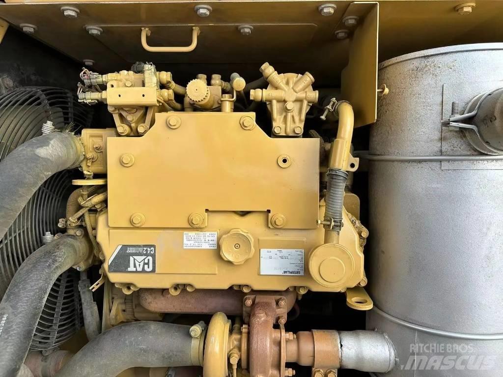 CAT 315D2 履带挖掘机