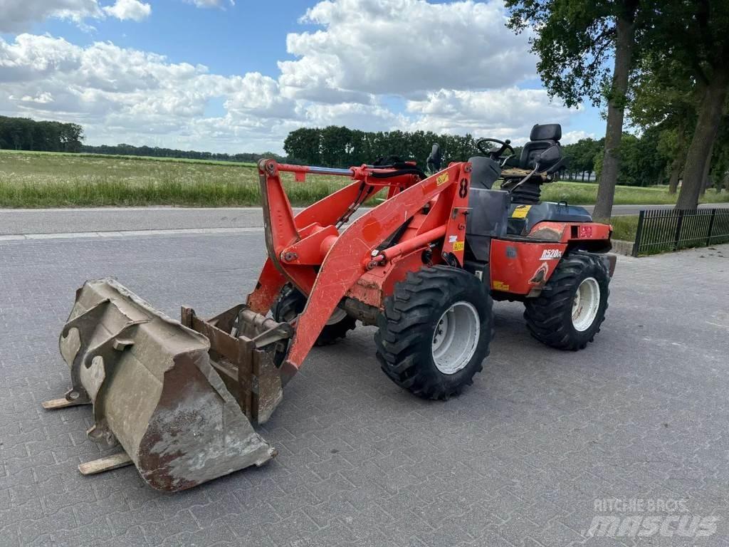 Kubota R520NH 轮式装载机